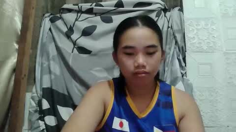 lovely_marie572336 online show from March 18, 2026, 2:09 pm