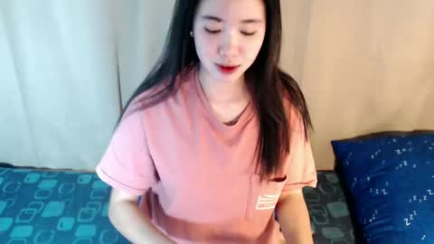 lovely_nana69 online show from February 16, 2025, 1:38 pm