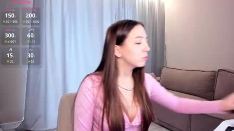 Snapshot of lovely_poppy chatting on July 4, 2026, 1:45 am Lolly online show from July 4, 2026, 1:45 am