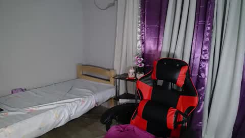 Snapshot of lovely_rosex chatting on March 10, 2025, 8:45 pm lynskie online show from March 10, 2025, 8:45 pm