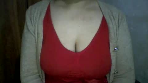 Snapshot of lovely_sweet_girl chatting on February 11, 2025, 12:28 am katrina follow me guys online show from February 11, 2025, 12:28 am