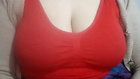 Snapshot of lovely_sweet_girl chatting on February 23, 2025, 10:20 pm katrina follow me guys online show from February 23, 2025, 10:20 pm