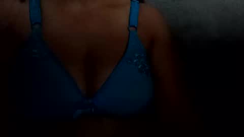 Snapshot of lovely_sweet_girl chatting on October 31, 2025, 10:22 pm katrina follow me guys online show from October 31, 2025, 10:22 pm