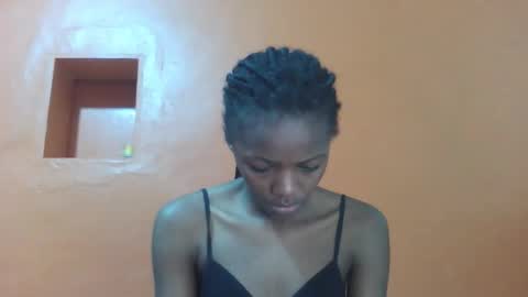 Lovely yvonne online show from October 13, 2025, 10:54 pm