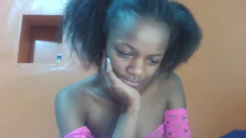 Lovely yvonne online show from October 30, 2025, 7:36 pm