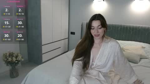 Lovely Emily online show from September 13, 2025, 4:51 pm