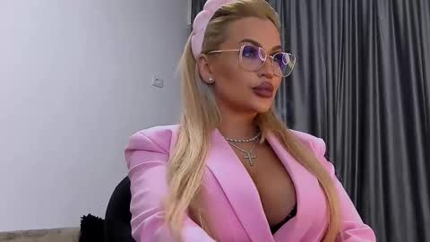 PrAllinXXXa online show from January 18, 2026, 10:46 pm