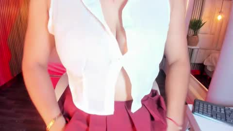 Lovely online show from February 4, 2026, 5:30 pm