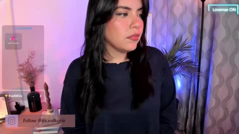 Snapshot of lovelygirl45 chatting on February 12, 2025, 4:33 am Valerie online show from February 12, 2025, 4:33 am