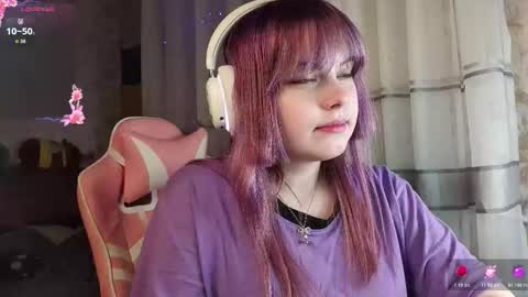 Snapshot of lovelykristii chatting on March 4, 2026, 9:43 pm hristie online show from March 4, 2026, 9:43 pm