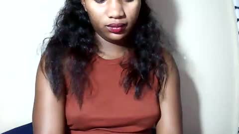 Snapshot of lovelylarra chatting on May 30, 2026, 9:01 pm lovelylarra online show from May 30, 2026, 9:01 pm