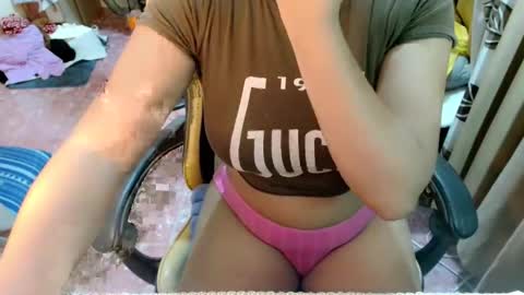 lovelymarish online show from October 10, 2025, 11:04 pm