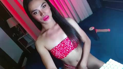 lovelymiss_shyna11 online show from February 23, 2025, 9:55 am