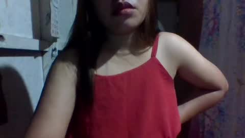 Snapshot of lovelymocha27 chatting on December 6, 2024, 8:29 pm lovelymocha27s online show from December 6, 2024, 8:29 pm