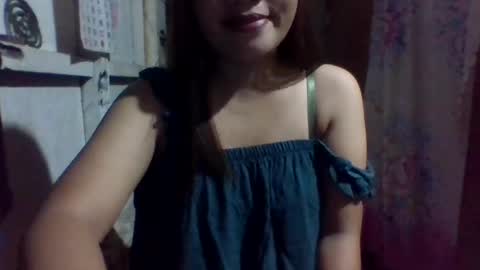 Snapshot of lovelymocha27 chatting on December 9, 2024, 12:19 pm lovelymocha27s online show from December 9, 2024, 12:19 pm