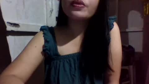 Snapshot of lovelymocha27 chatting on January 7, 2025, 2:19 pm lovelymocha27s online show from January 7, 2025, 2:19 pm