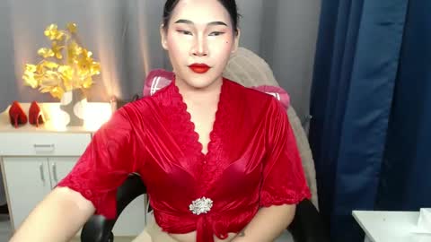 Snapshot of lovelysugar18 chatting on February 2, 2025, 12:24 pm STWEET LINA online show from February 2, 2025, 12:24 pm