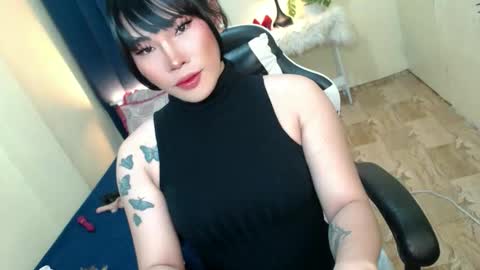 Snapshot of lovelysugar18 chatting on September 21, 2025, 2:51 pm STWEET LINA online show from September 21, 2025, 2:51 pm