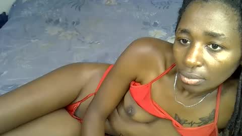 lovelytin online show from September 9, 2025, 1:38 am