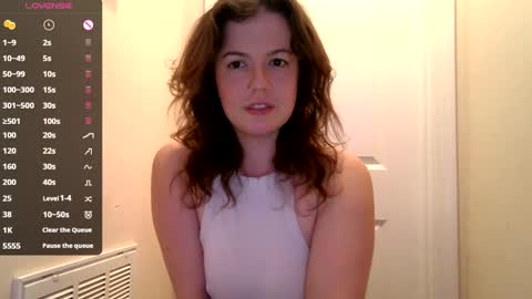 Snapshot of lovemesomemoree chatting on December 10, 2024, 3:52 am Connie online show from December 10, 2024, 3:52 am