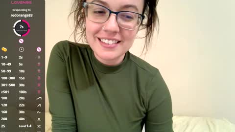 Snapshot of lovemesomemoree chatting on January 29, 2025, 8:56 pm Connie online show from January 29, 2025, 8:56 pm