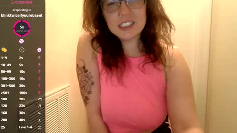 Snapshot of lovemesomemoree chatting on February 10, 2025, 11:46 am Connie online show from February 10, 2025, 11:46 am