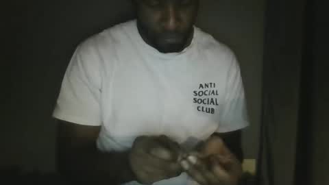 Snapshot of lovemyblackdickcum chatting on December 1, 2025, 7:13 am lovemyblackdickcum online show from December 1, 2025, 7:13 am