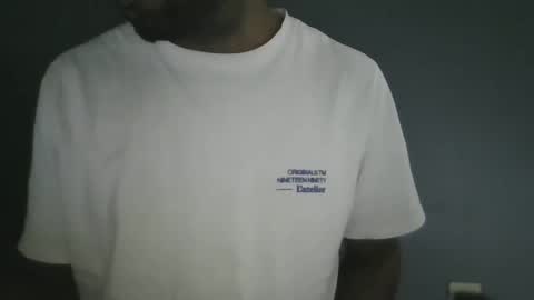 Snapshot of lovemyblackdickcum chatting on December 3, 2025, 4:38 pm lovemyblackdickcum online show from December 3, 2025, 4:38 pm