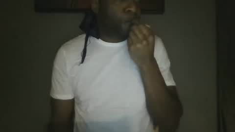 Snapshot of lovemyblackdickcum chatting on May 17, 2026, 7:17 am lovemyblackdickcum online show from May 17, 2026, 7:17 am