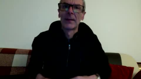 lovepvcearly50s online show from December 4, 2025, 8:28 pm