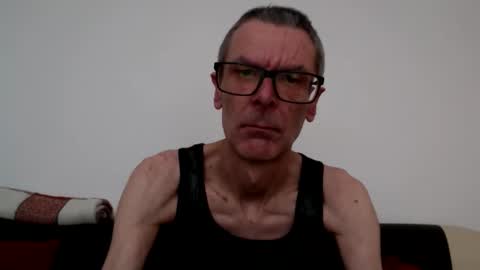 lovepvcearly50s online show from March 9, 2026, 3:16 pm