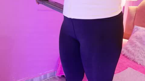 L O V E  online show from March 3, 2026, 12:00 pm