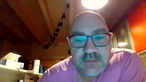 lover010983 online show from March 1, 2025, 5:09 am