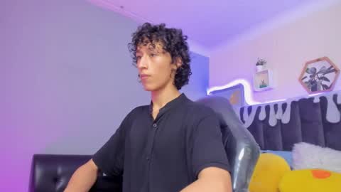 loverboy8_ online show from December 9, 2024, 8:01 pm