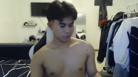 loverboyph04 online show from November 14, 2025, 5:50 am