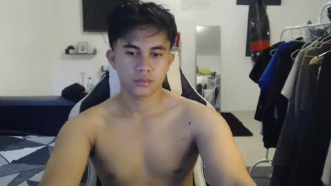 loverboyph04 online show from November 28, 2025, 7:00 am