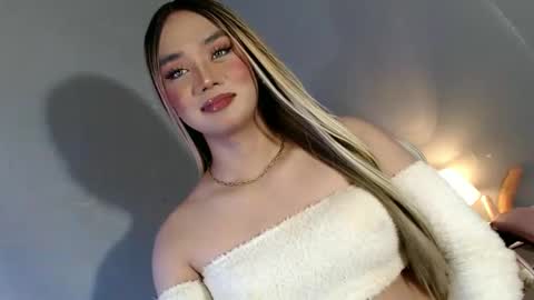 Snapshot of lovers_moon22 chatting on February 1, 2025, 11:16 pm lovers moon22 online show from February 1, 2025, 11:16 pm