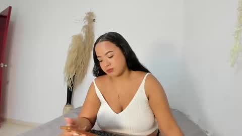 Snapshot of lovers_nymphomaniacs chatting on March 7, 2025, 3:18 pm Xander Sofia online show from March 7, 2025, 3:18 pm