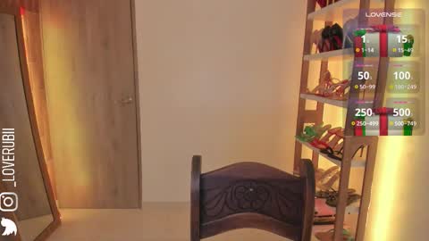 Snapshot of loverubii chatting on January 18, 2026, 9:35 am loverubii online show from January 18, 2026, 9:35 am