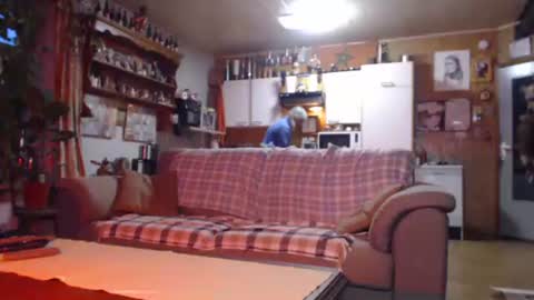 aaron online show from October 24, 2025, 4:58 pm