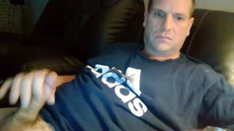 Snapshot of lovetocum37 chatting on January 30, 2025, 3:22 am lovetocum37 online show from January 30, 2025, 3:22 am