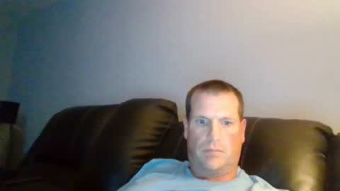 Snapshot of lovetocum37 chatting on September 22, 2025, 1:18 am lovetocum37 online show from September 22, 2025, 1:18 am