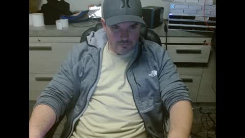 Love2Game online show from May 14, 2026, 2:51 am
