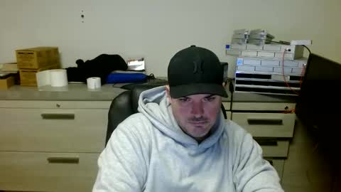 Love2Game online show from May 23, 2026, 7:40 pm