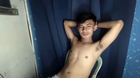 lovetosuckxox online show from February 12, 2025, 11:07 am