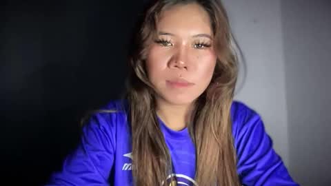 Snapshot of loveymerry chatting on February 20, 2026, 12:40 am merry online show from February 20, 2026, 12:40 am