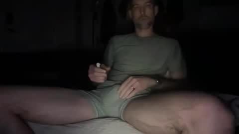 loveyourfate2 online show from April 26, 2026, 6:44 am