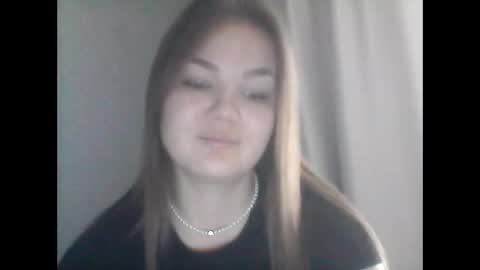 loviesimone online show from September 17, 2025, 10:06 am