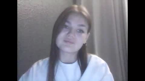 loviesimone online show from September 20, 2025, 4:41 pm