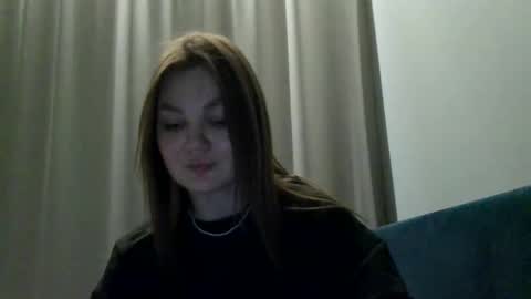 loviesimone online show from March 26, 2026, 9:09 pm